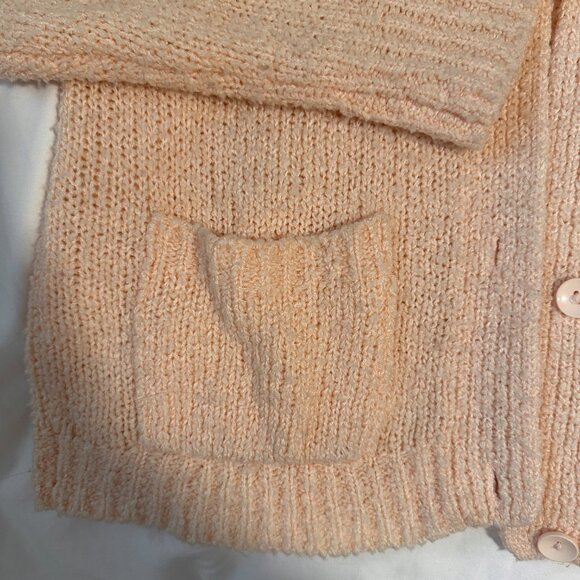 Vintage Peach Sweater - Picture 3 of 4